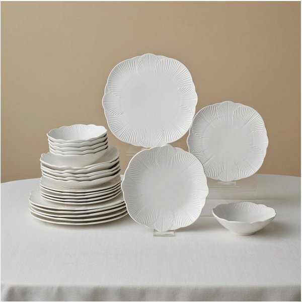 Karaca Geschirr-Set Bloom 24-teiliges Bone China Tafelservice für 6 Personen, Weiß