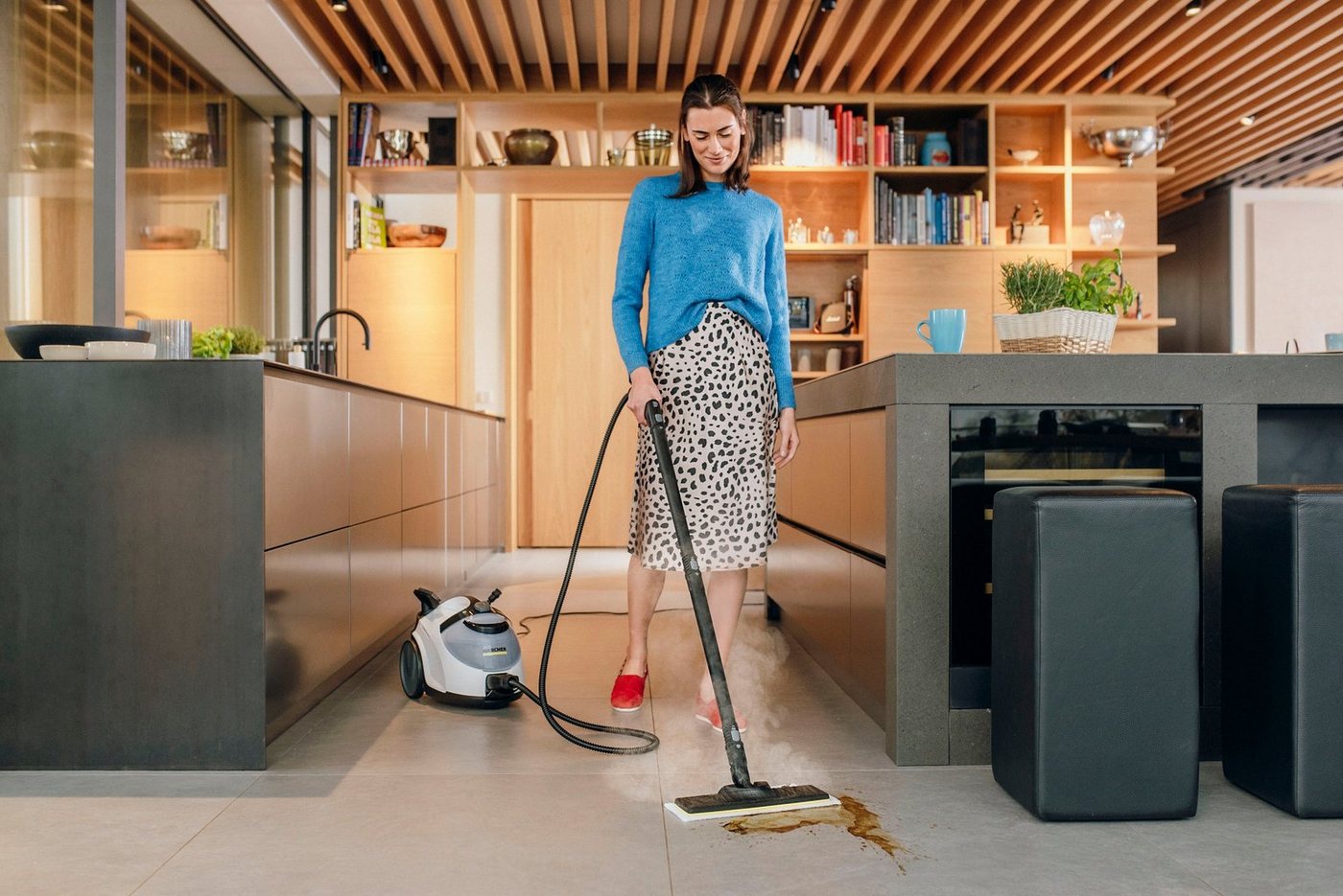 KÄRCHER Dampfreiniger SC 5 EASYFIX IRON, 2250 W, mit Dampfdruck-Bügeleisen, VapoHydro-Funktion – Bild 2 von 5
