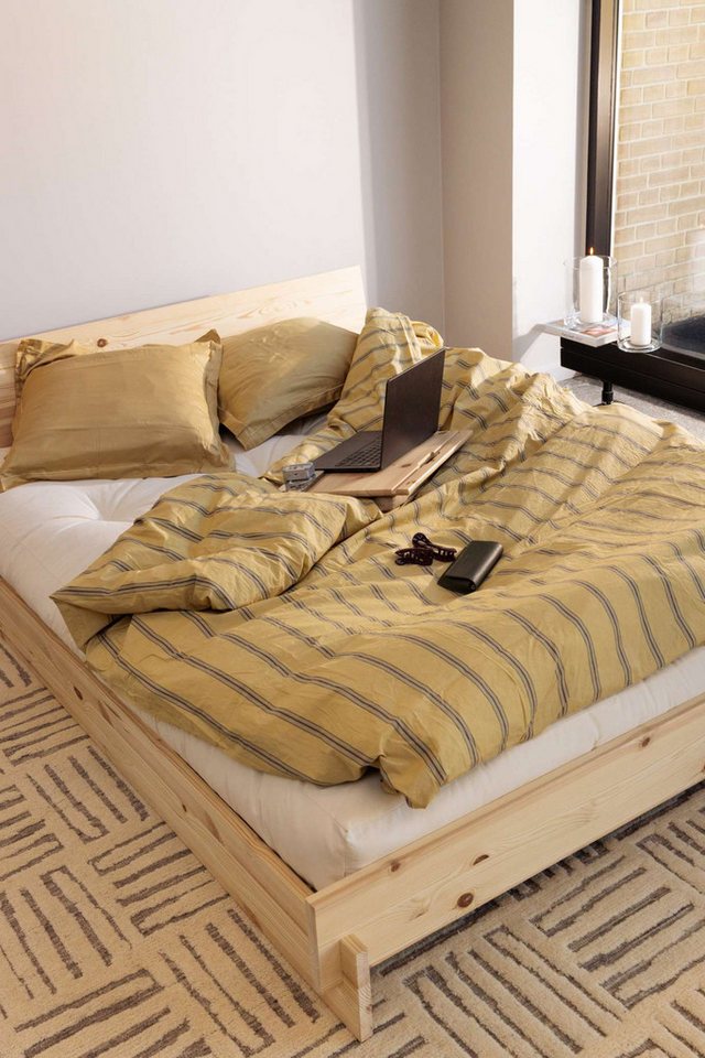 Karup Design Bettgestell Latch Bed mit Kopfteil, FSC®-zertifiziertes Massivholz, Made in Europe (in den Breiten 140cm, 160cm und 180cm), mit 2 Ablagen, inklusiv – Bild 4 von 5