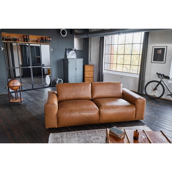 KAWOLA Sofa BODHI Leder Couch - Gemütlichkeit - Wohnzimmer Sofa, Modernes Sofa für Drei, hochwertiger Bezug, toller Sitzkomfort
