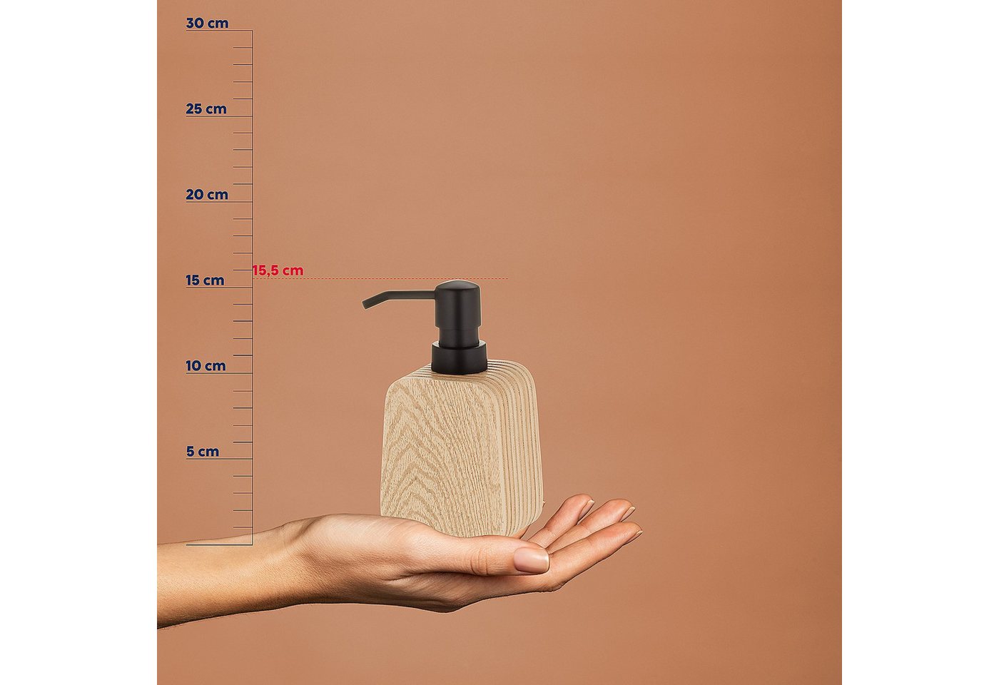 kela Seifenspender Kaiu, Holzoptik, 250 ml, leicht zu befüllen – Bild 4 von 5