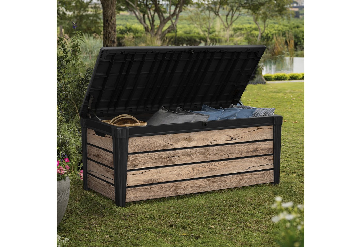 Keter Gartenbox Brightwood, 454 Liter, hochwertige Auflagenbox in Holzoptik Pinie, als Sitzgelegenheit nutzbar, mit Gasdruckfedern, abschließbar – Bild 3 von 5