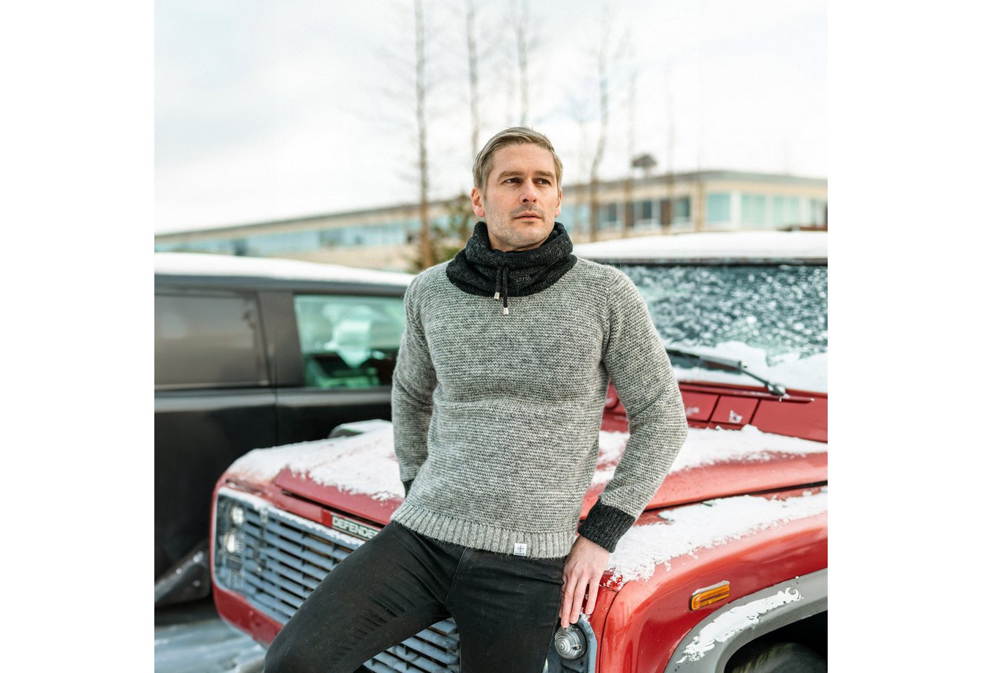 KIDKA Wollpullover - Isländischer Hochkragenpullover für Damen / Herren - Farbe grau - Isländische Schurwolle ist warm, atmungsaktiv, leicht, kann pieksen – Bild 3 von 4