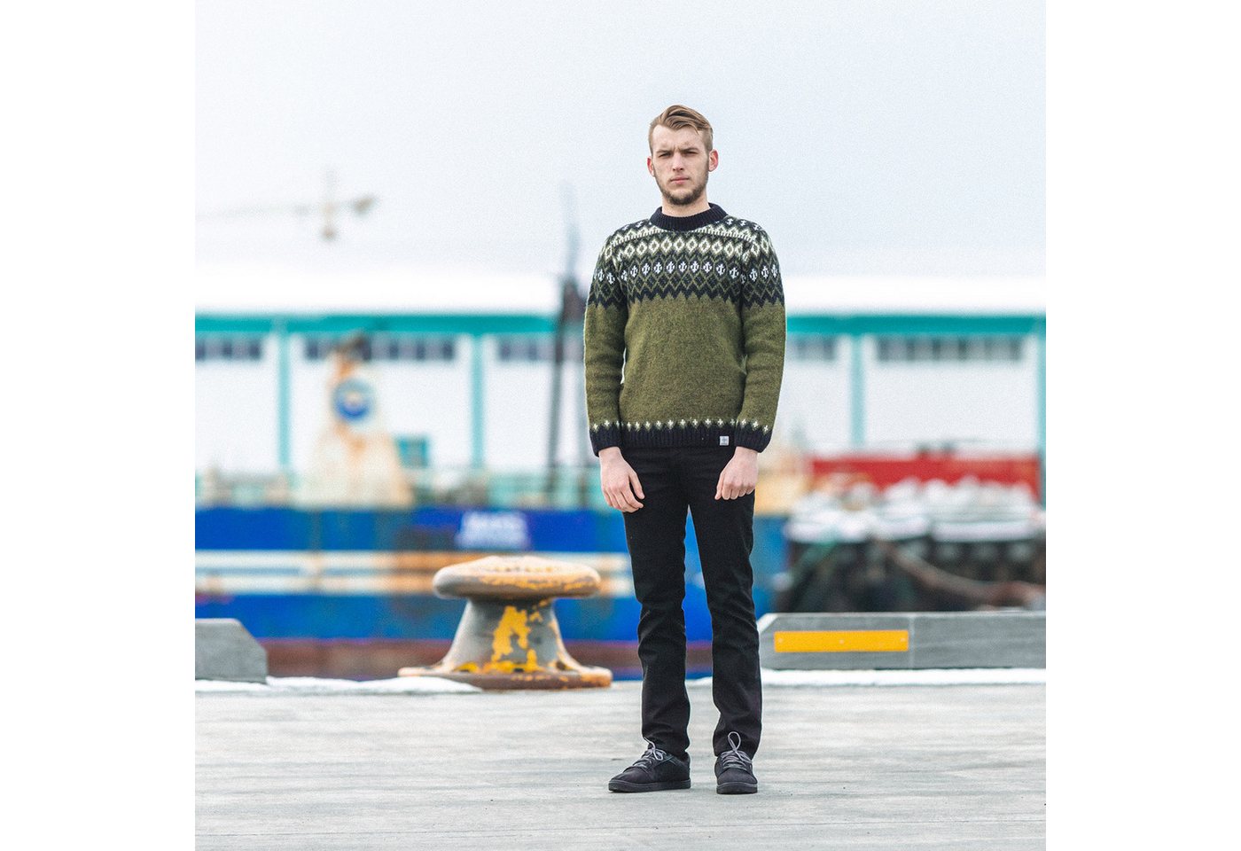 KIDKA Wollpullover Isländischer Strickpullover für Damen / Herren - Farbe grün / schwarz - Isländische Schurwolle ist warm, atmungsaktiv, leicht, kann pieksen – Bild 4 von 4