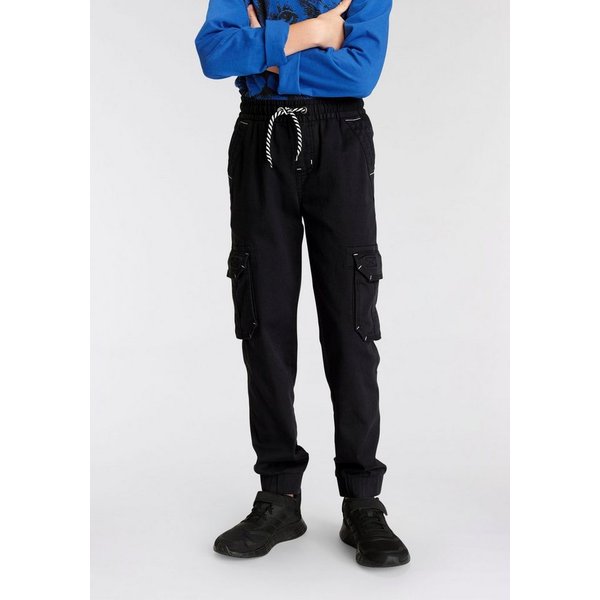 KIDSWORLD Cargohose, bequeme Schlupfform mit Stretch Praktische Cargotaschen, bequeme Passform
