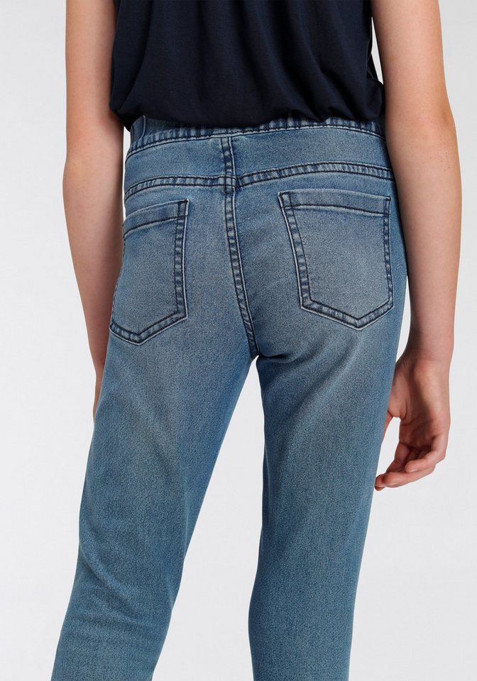 KIDSWORLD Jeansjeggings, Stetch-Jeans mit schmalem Bein schmale Beinform, mit Gummizug, lang, mit aufgesetzten Taschen – Bild 5 von 5