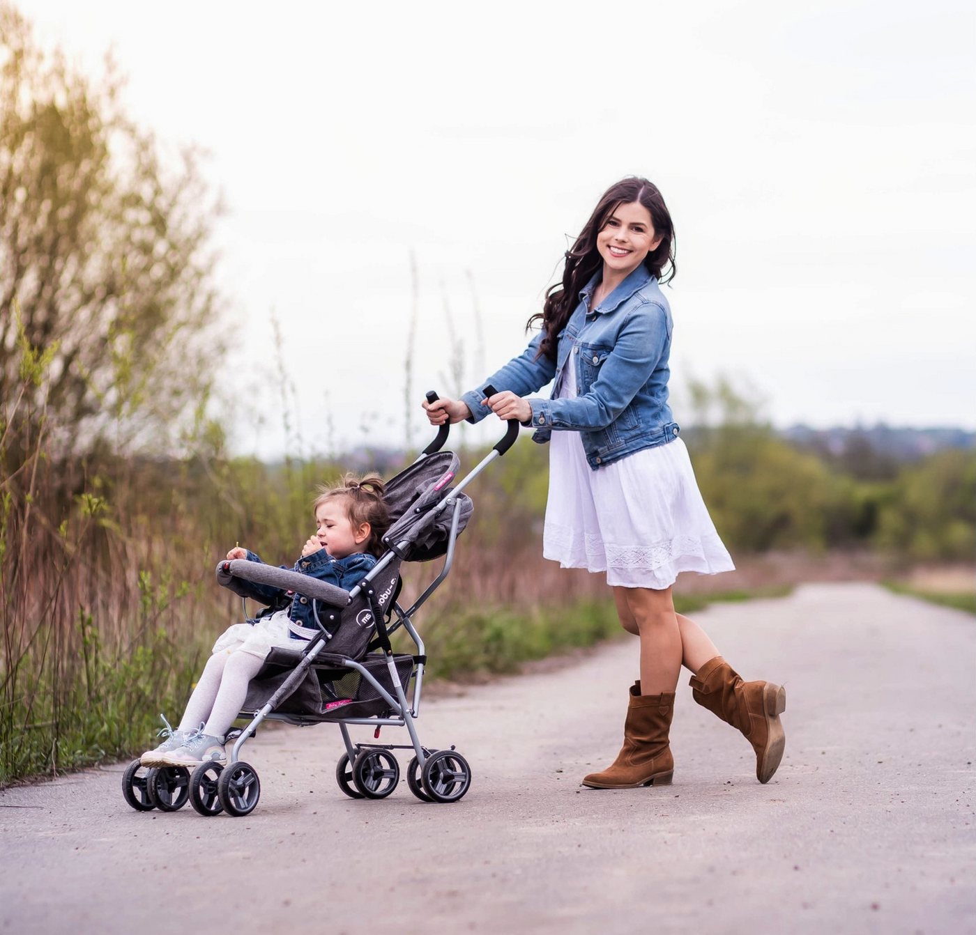 Moby-System Kinder-Buggy Moby-System Barton Buggy Kinderwagen Reisebuggy Grau, FOLDABLE LOCKER STROLLER – Bild 5 von 5