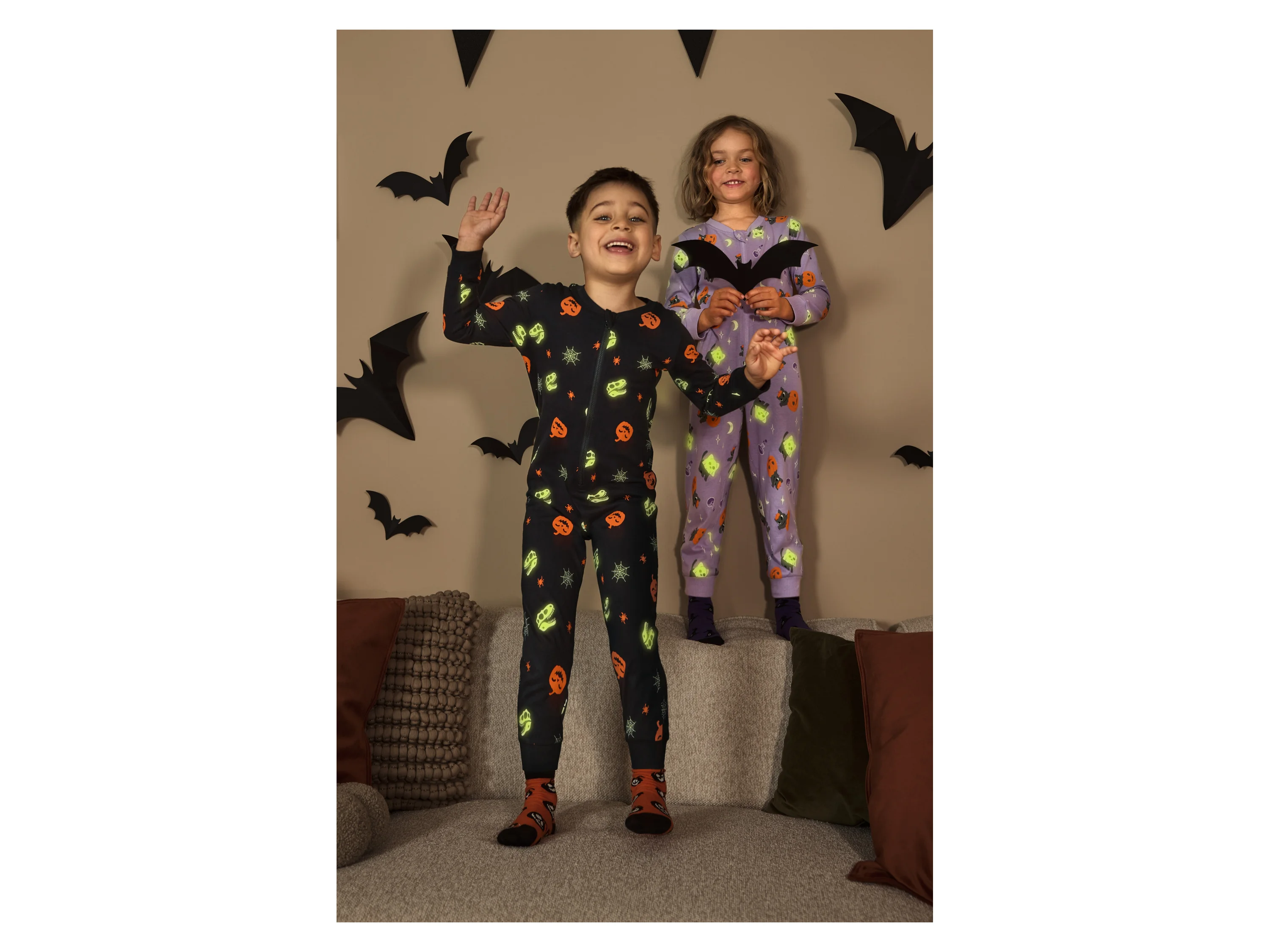 Kinder Schlafoverall (Lila, 110/116) – Bild 2 von 4