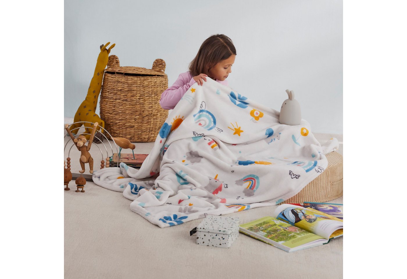 Kinderdecke Flanellfleecedecke s.Oliver Junior Einhorn, s.Oliver, mit kunterbunten Motiven – Bild 5 von 5