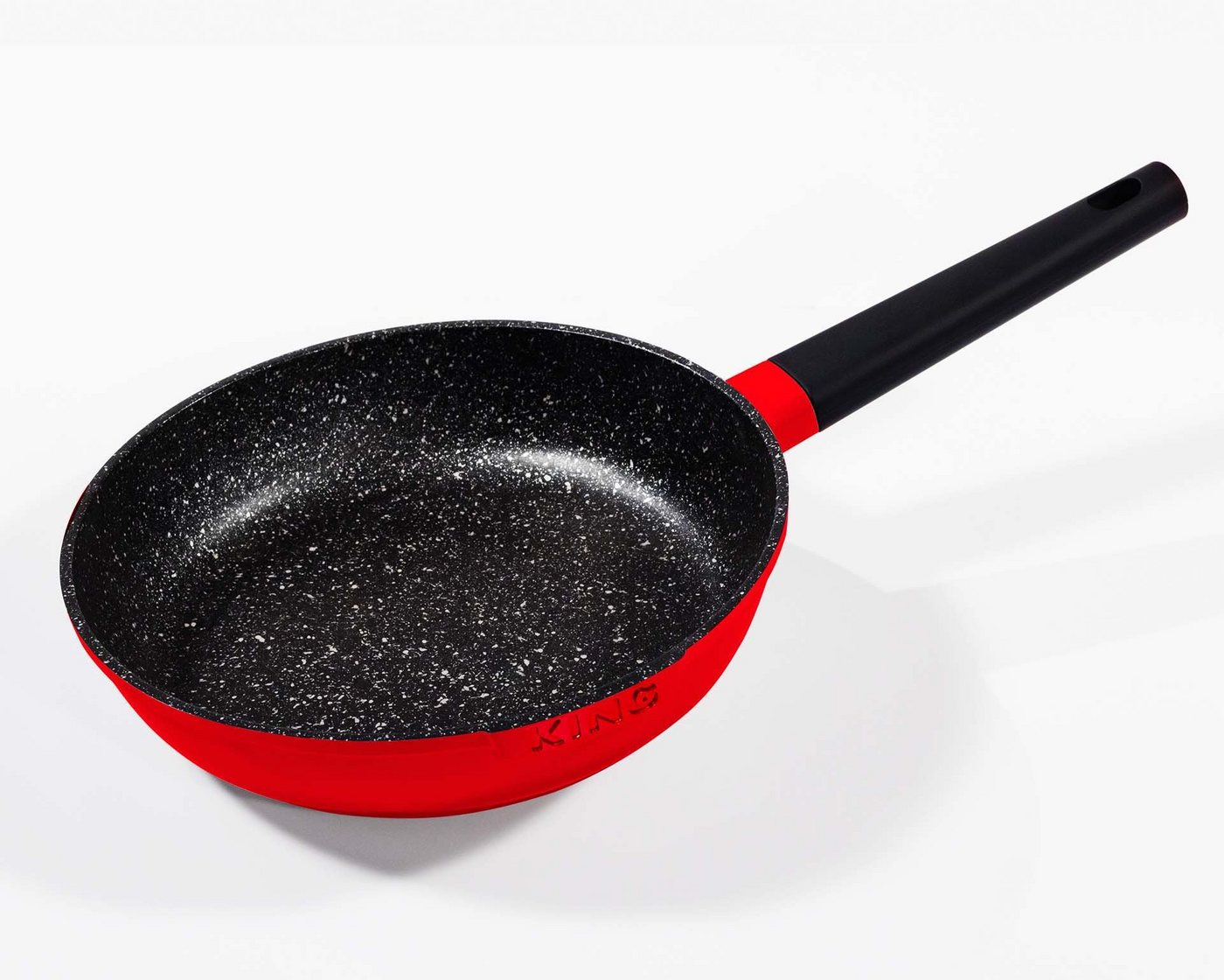 KING Pfannen-Set Shine Red, Aluminiumguss (Set, 3-tlg., je 1 Bratpfanne Ø 20/24/28 cm, H: 5/5,5/6 cm, - 1/1,9/2,5 l), Induktion, mit 6-teiligem Messerblock – Bild 2 von 4