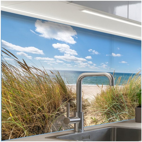 KitchenYeah Küchenrückwand selbstklebend Düne - Gras - Meer - Strand, (1-tlg), Spritzschutz, Küche, Rückwand, Küchenwand, Küchenfront, 80x60 cm