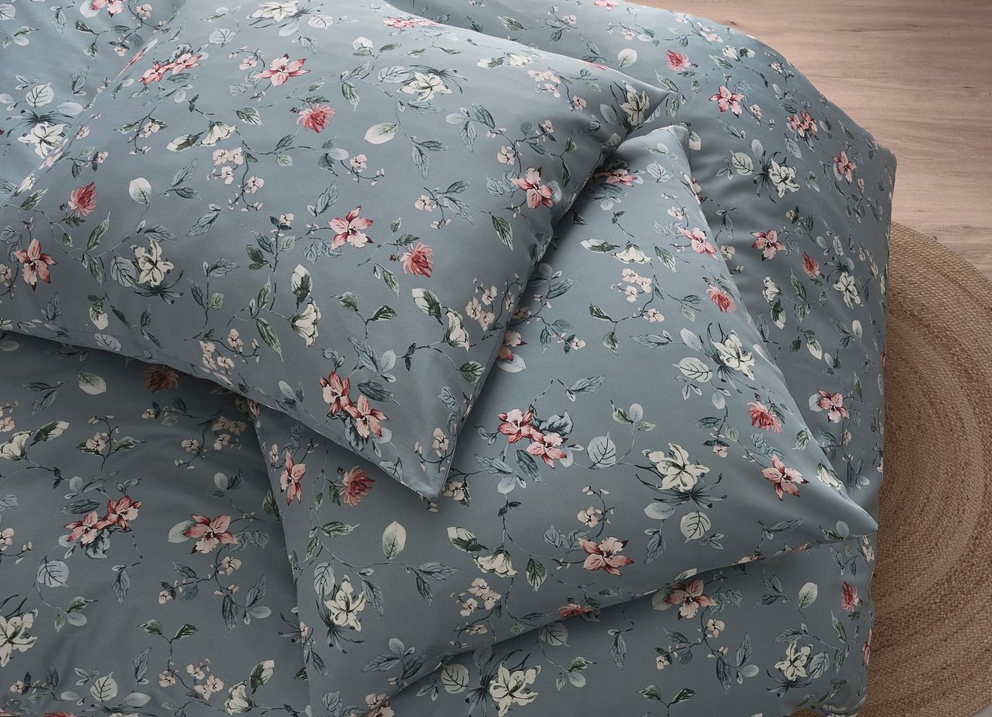 Kleine Wolke Bettwäsche Florina, Mako-Satin, 2 teilig, mit floralem Dessin – Bild 2 von 5