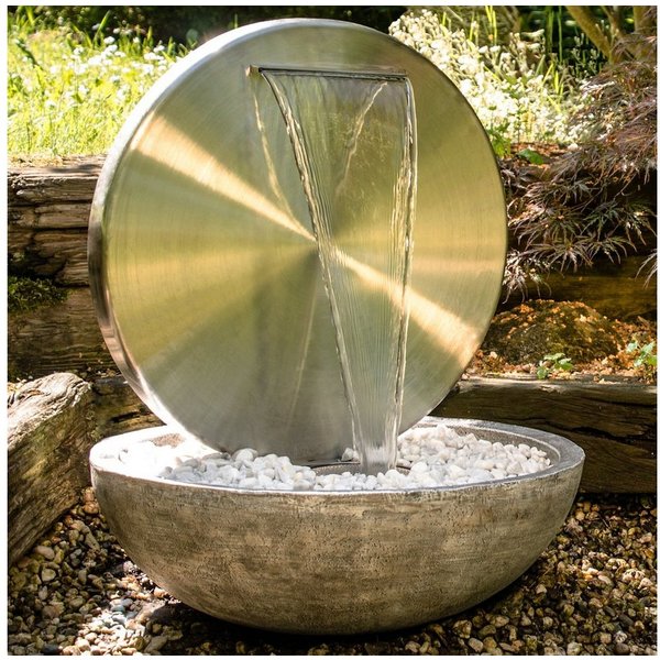 Köhko Gartenbrunnen Ø 55 CM mit LED „Bocca“ aus matt gebürsteten Edelstahl mit Becken