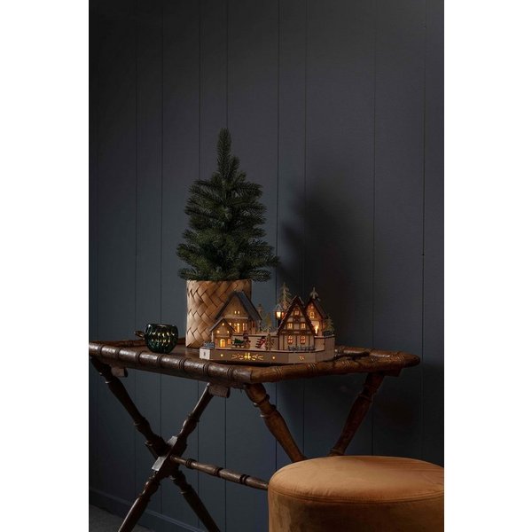 KONSTSMIDE Weihnachtsdorf Weihnachtsdeko, LED Holzsilhouette, Dorf mit Schneemann, Kind und Schlitten