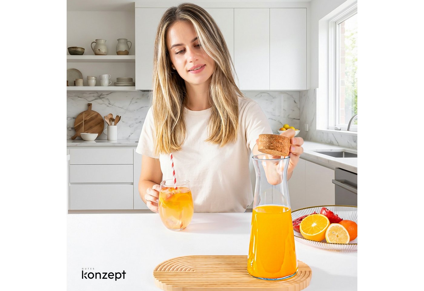 KONZEPT Wasserkaraffe mit Deckel – 1 Liter, robustes Glas, BPA-frei, stilvoll und stabil, (1-tlg), Für Wasser & Wein – auch als elegante Blumenvase nutzbar – Bild 4 von 5