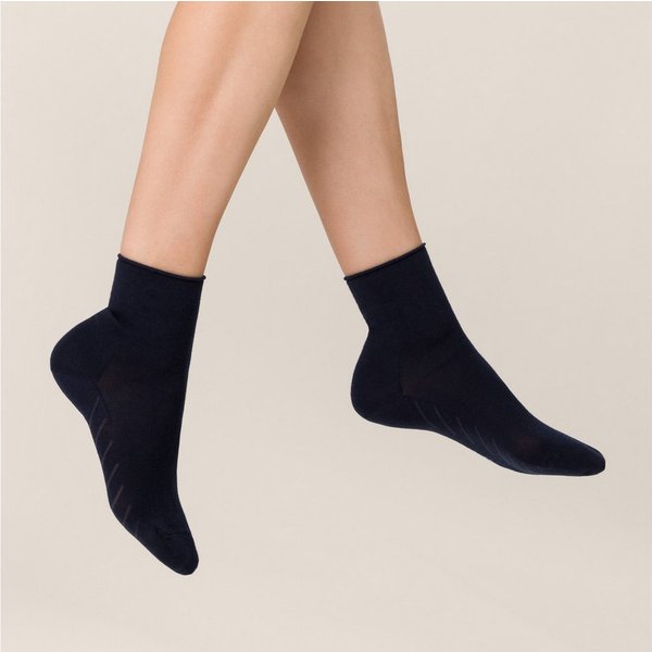 KUNERT Socken FRESH UP Frische-Effekt, druckfreier Komfortbund mit Rollrand