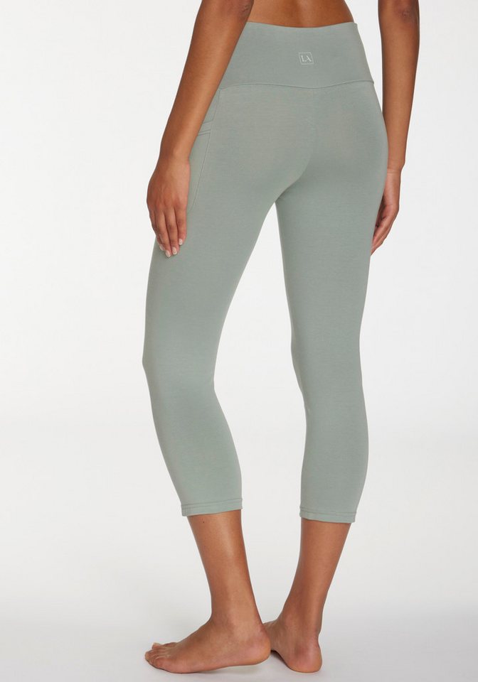 LASCANA ACTIVE 3/4-Leggings mit Handytasche, Loungewear – Bild 3 von 5