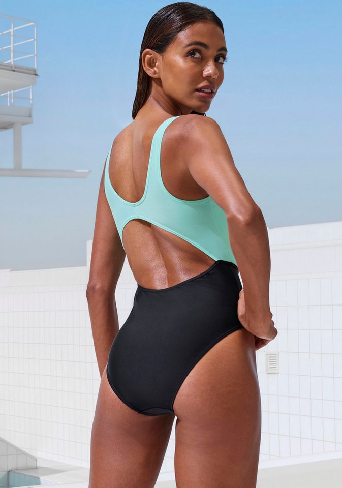LASCANA ACTIVE Badeanzug mit modischem Cut-Out – Bild 3 von 5