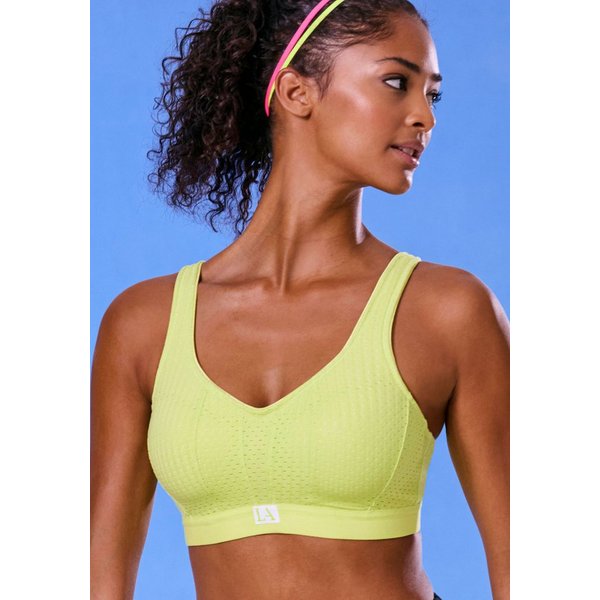 LASCANA ACTIVE Sport-BH ohne Bügel, mit integrierter Schale, aus COOLMAX®-Material mit breiten, wattierten Trägern, große Größen