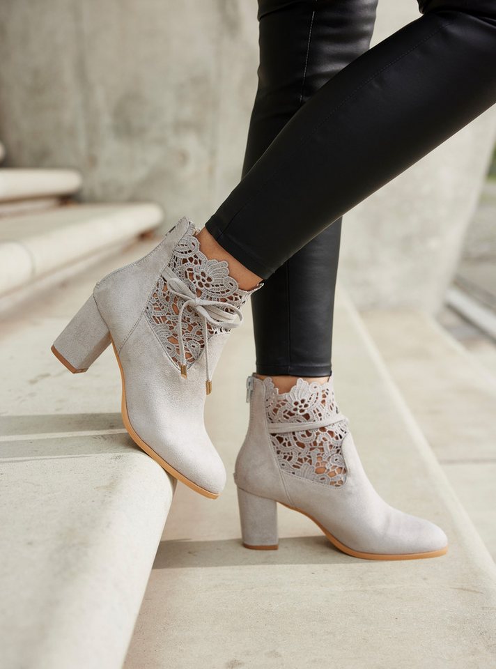 LASCANA Herbststiefelette, Ankle Boot, Stiefel, High-Heel-Stiefelette mit modischer Spitze und bequemen Blockabsatz – Bild 2 von 5