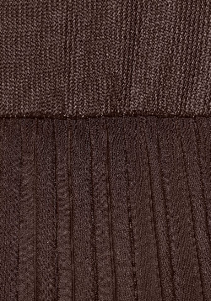 LASCANA Midikleid mit Plisseerockteil, bügelfreie Qualität elegantes Sommerkleid, Festkleid, Plisseekleid, modisch – Bild 5 von 5