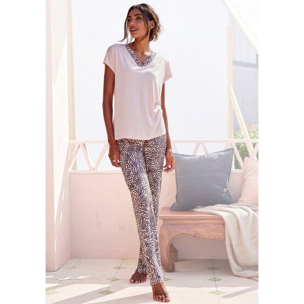 LASCANA Pyjama (Set, 2 tlg) mit gemusterten Details