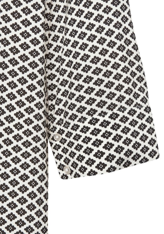 LASCANA Pyjamaoberteil mit grafischem Allovermuster – Bild 5 von 5