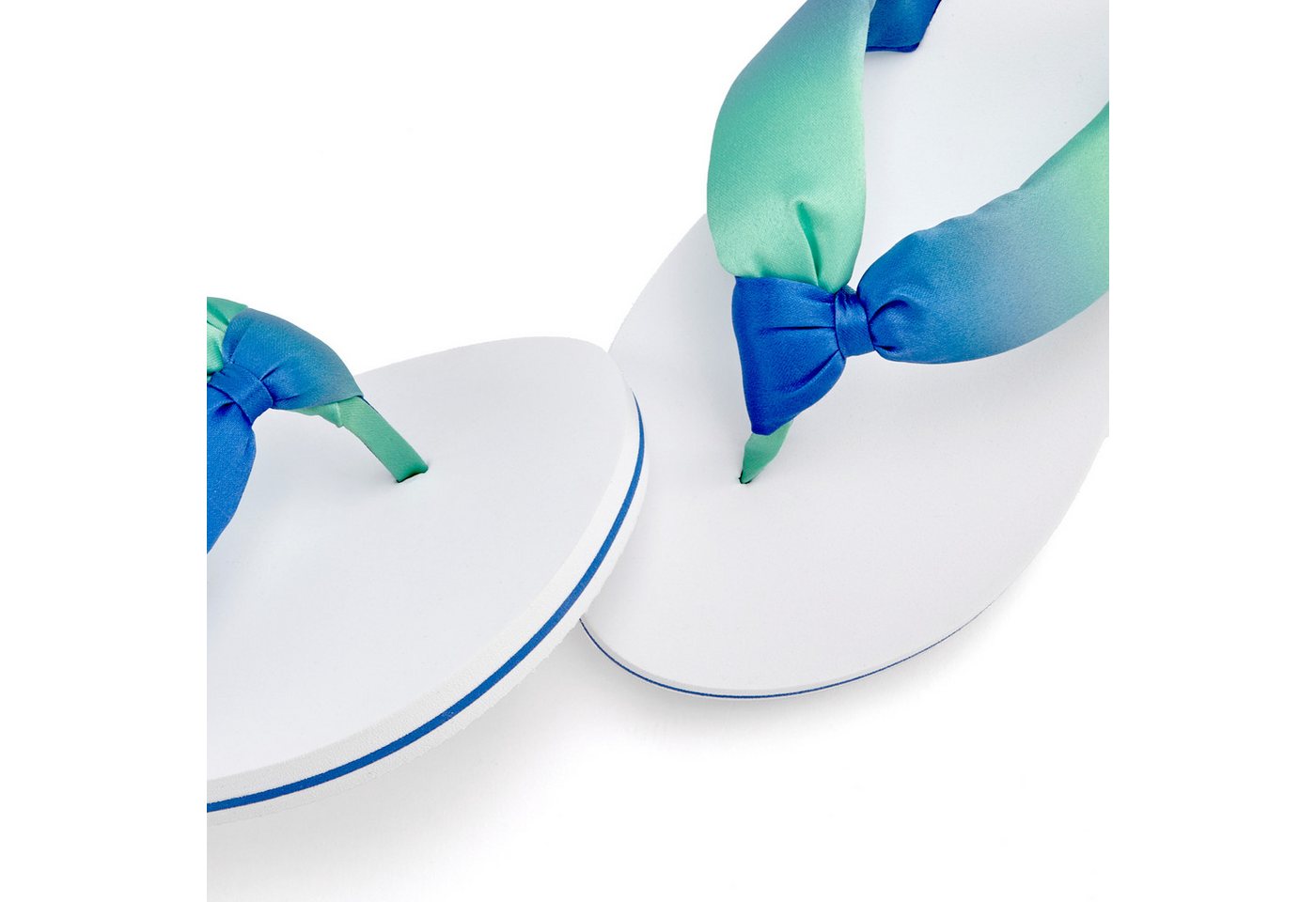 LASCANA Sandale, Badeschuh, Pantolette, Badelatsche, Flip Flop, Sommerschuh, Badezehentrenner Zehentrenner ultraleicht mit softem Band VEGAN – Bild 4 von 5