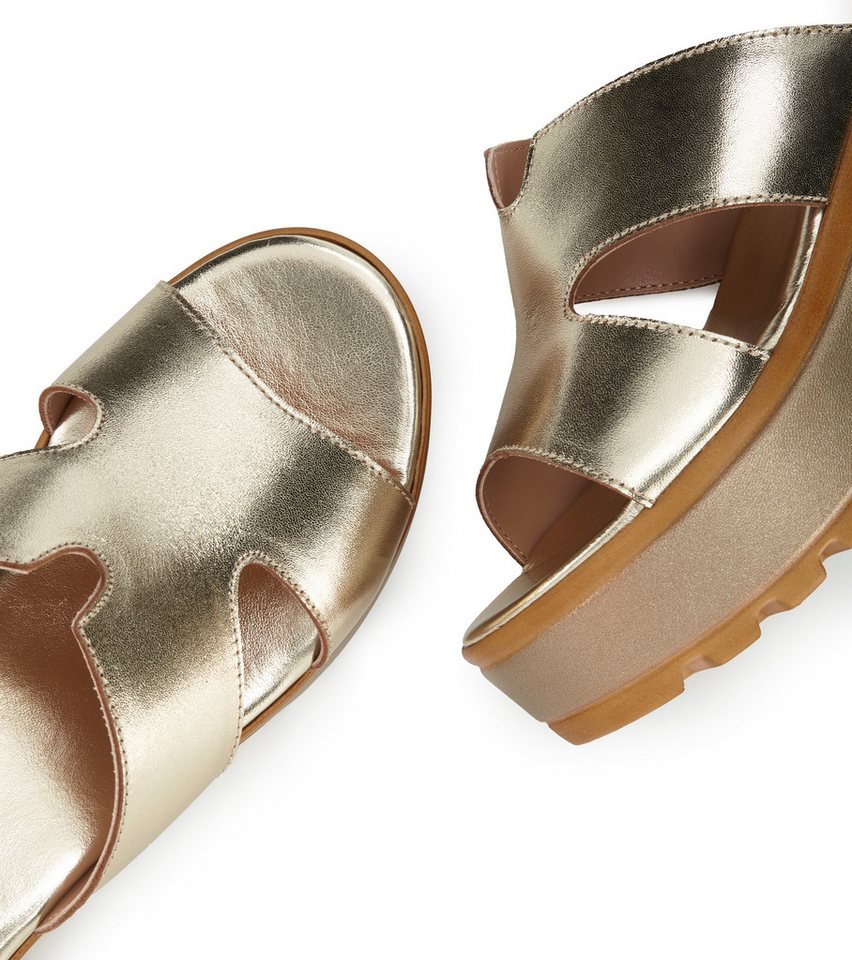 LASCANA Sandale, Sommerschuh, Mule, offener Schuh, Pantolette aus Leder mit Keilabsatz – Bild 4 von 5