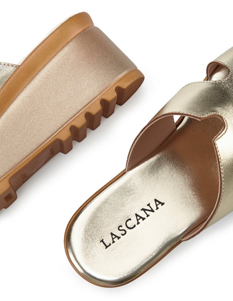 LASCANA Sandale, Sommerschuh, Mule, offener Schuh, Pantolette aus Leder mit Keilabsatz – Bild 5 von 5