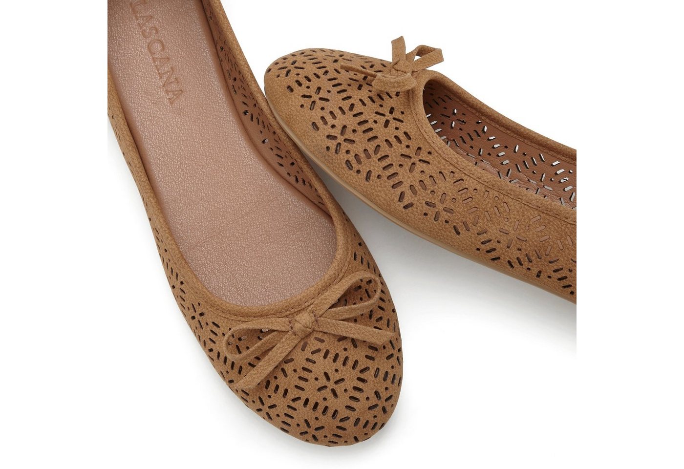 LASCANA Slip-On-Sneaker, Freizeitschuh, Slipper, Halbschuh, Ballerina mit kleinen Cut-Outs VEGAN – Bild 5 von 5
