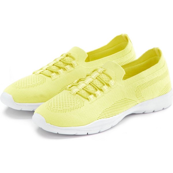 LASCANA Slipper, Halbschuh, Slip-On-Sneaker, Sneaker aus leichtem Textil-Material VEGAN
