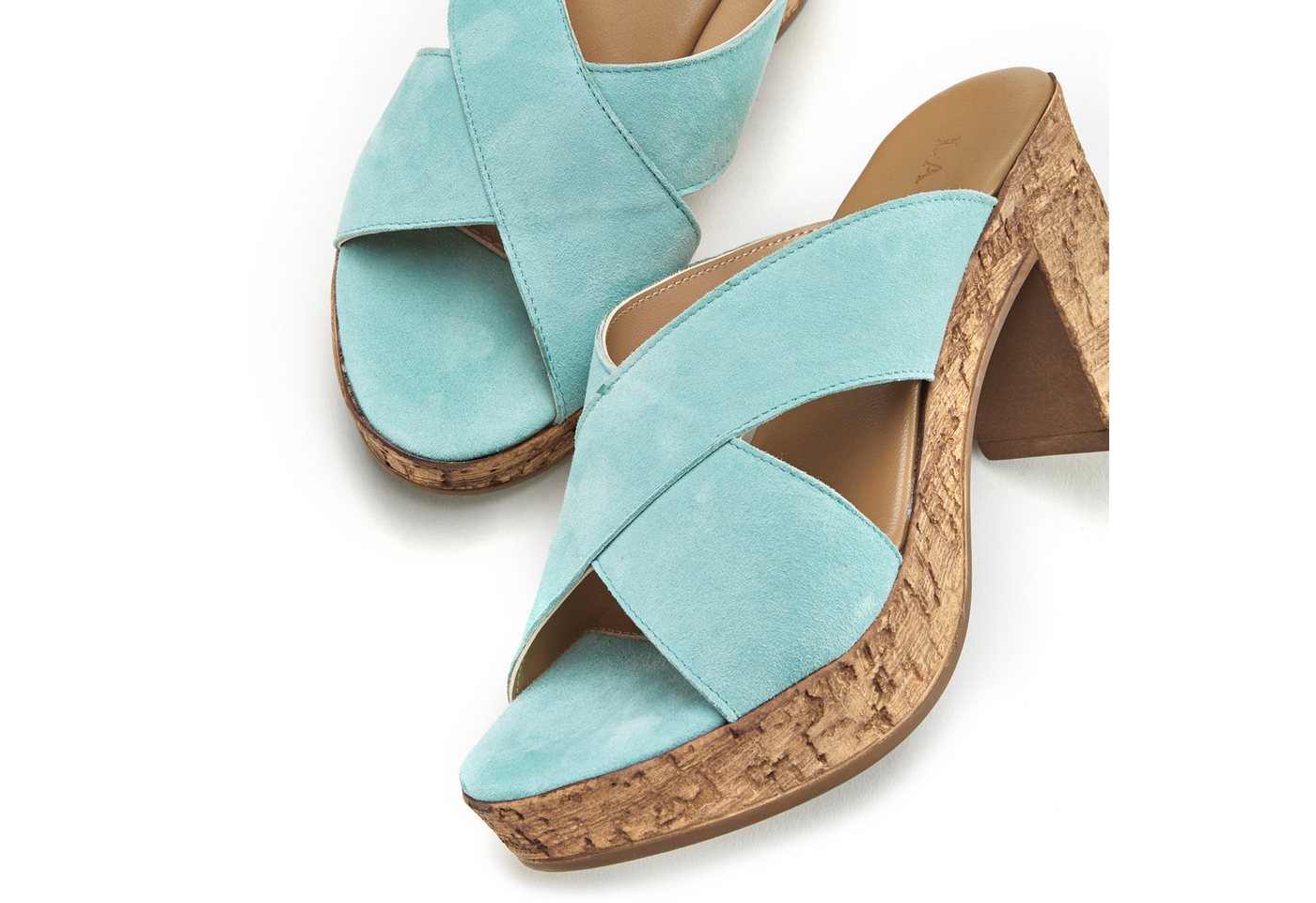 LASCANA Sommerschuh, offener Schuh, Sandalette, Mule, Pantolette aus Leder mit Blockabsatz in Kork-Optik – Bild 5 von 5