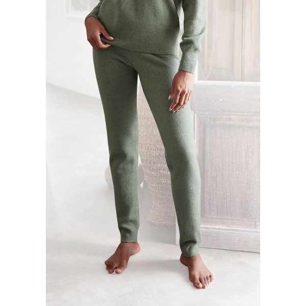 LASCANA Strickhose aus weichem Strick, Loungewear