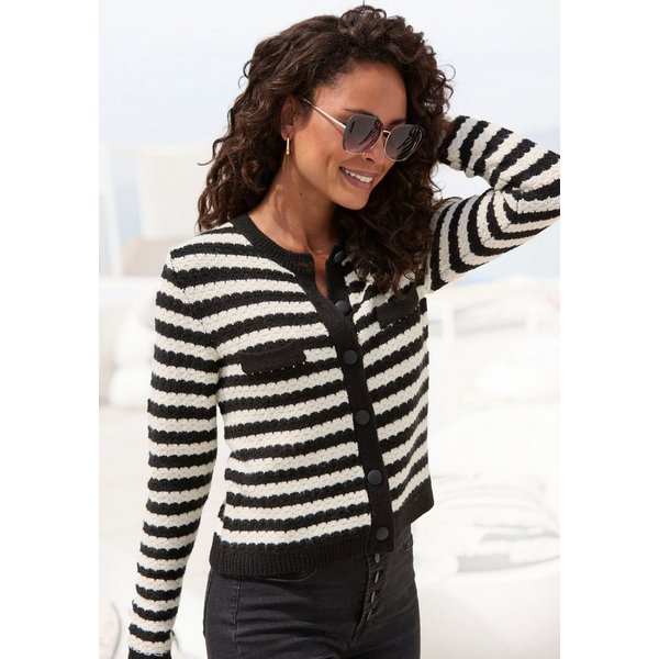 LASCANA Strickjacke mit Streifenmuster, Kontrastbündchen, markante Knopfleiste