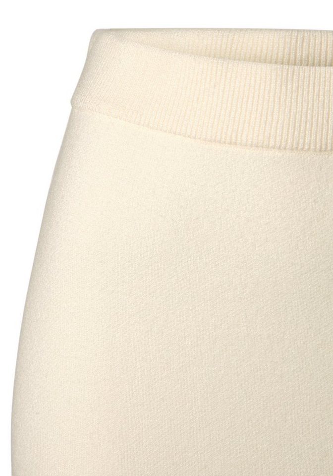 LASCANA Strickrock mit elastischem Bund in Midilänge bequemer Midirock aus weichem Strick, Herbstrock mit schmaler Form – Bild 5 von 5