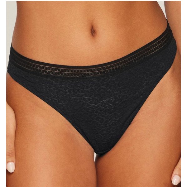 LASCANA String Freya aus Spitze in Leo-Optik mit modischem Bund, sexy Dessous