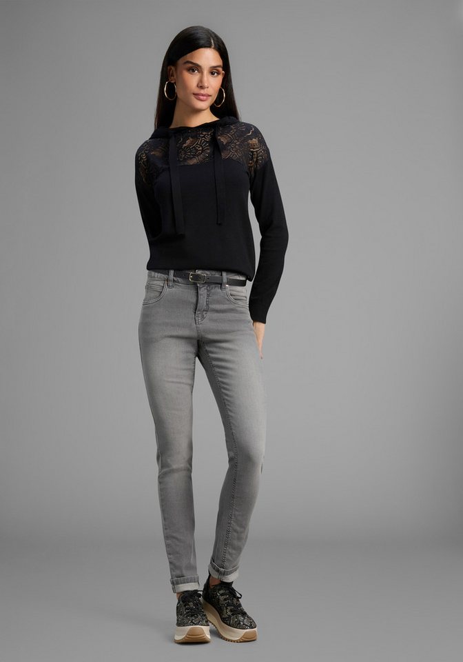 Laura Scott Kapuzenpullover kuscheliger Winterstrick mit femininem Spitzeneinsatz – Bild 4 von 5