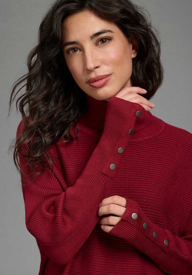 Laura Scott Rollkragenpullover aus Feinstrick, figurumspielende Passform mit dekorativer Knopfleisten – Bild 3 von 5