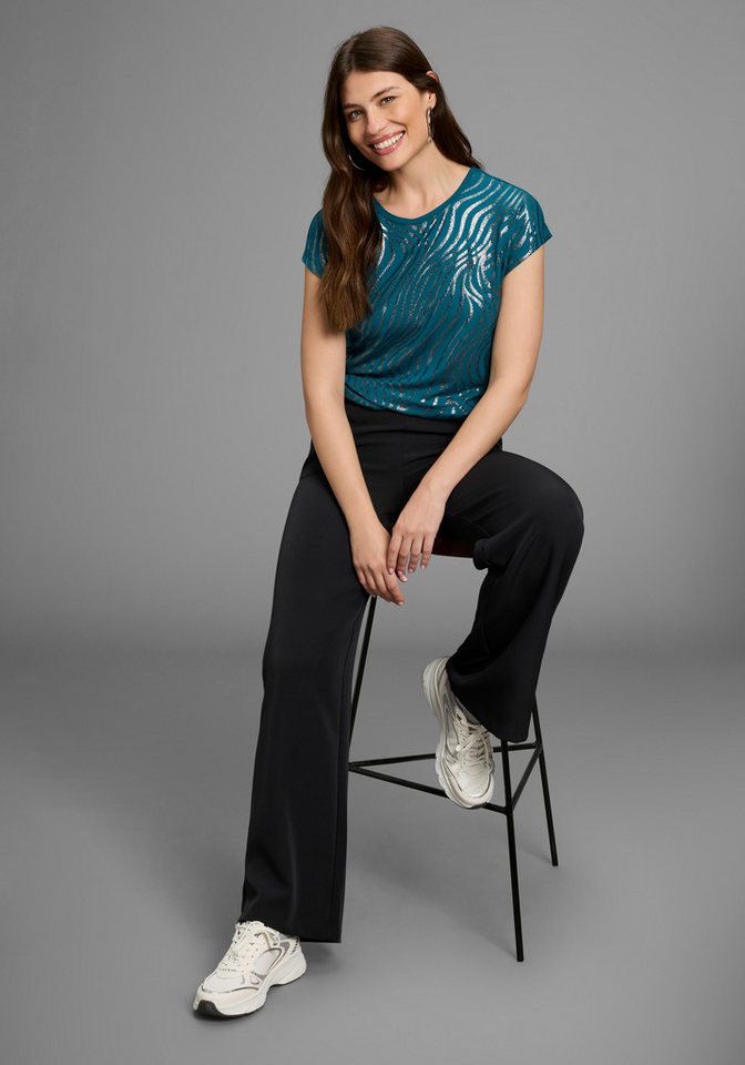 Laura Scott Rundhalsshirt aus elastischem Jersey, Kurzarm-Design, figurumspielende Passform – Bild 5 von 5