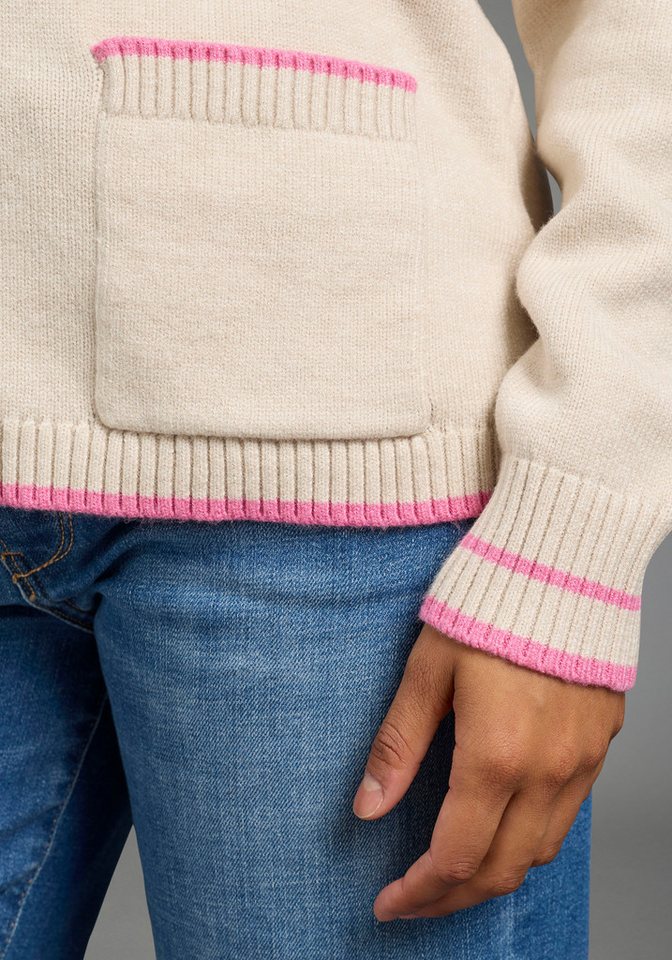 Laura Scott V-Ausschnitt-Pullover mit aufgesetzter Tasche und lässiger Passform mit Kontraststreifen – Bild 3 von 5