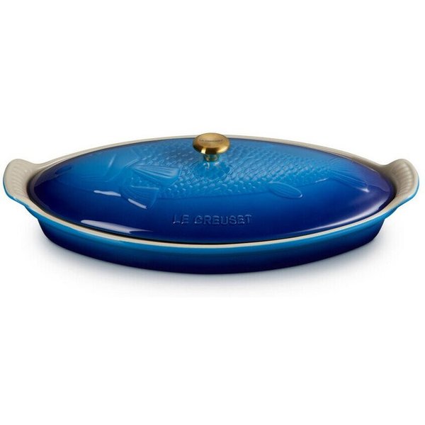 LE CREUSET Backform Fischbackform mit Deckel 34 cm Tradition Azure, (1-tlg), Fischbräter, Fischform mit Deckel, geriffelter Boden, blau