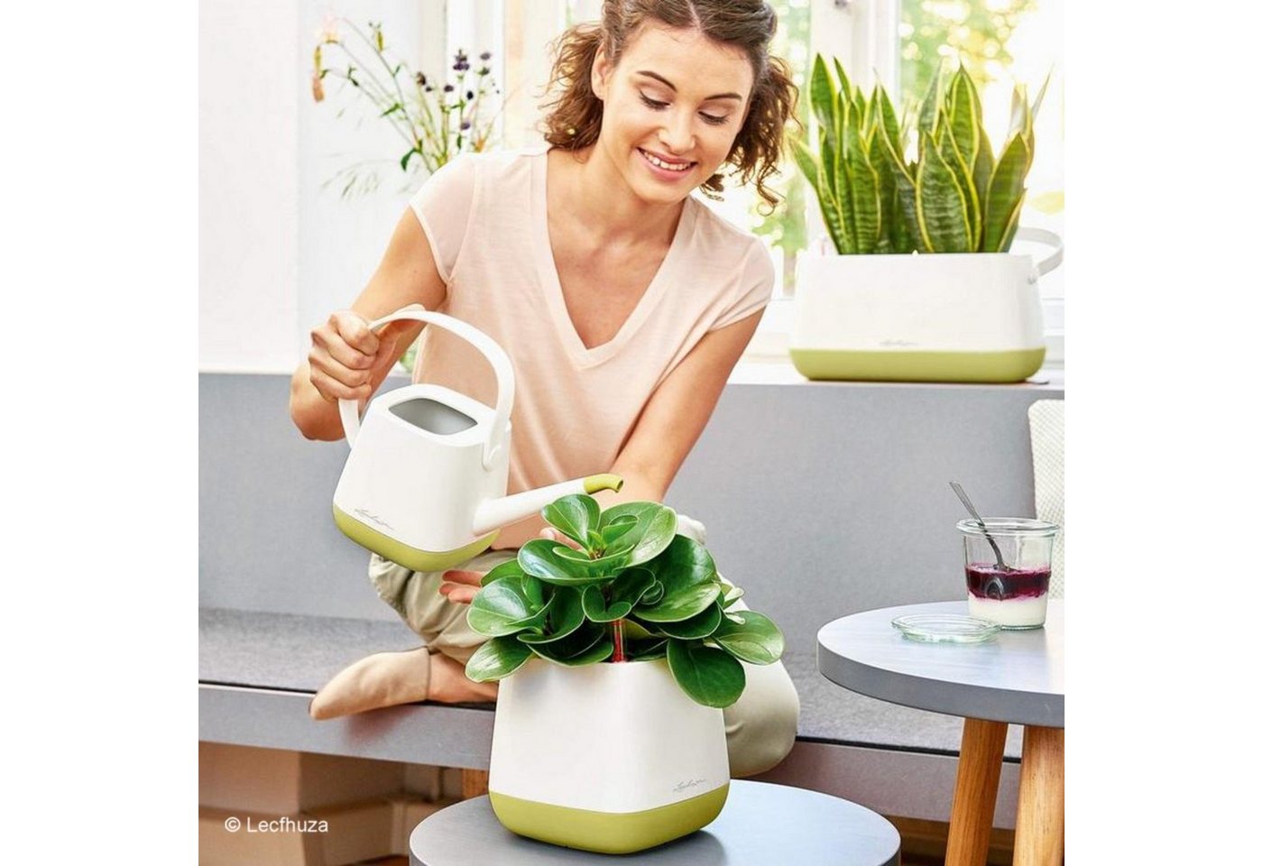 Lechuza® Gießkanne Yula 1,7L weiß/pistaziengrün seidenmatt – Bild 4 von 5