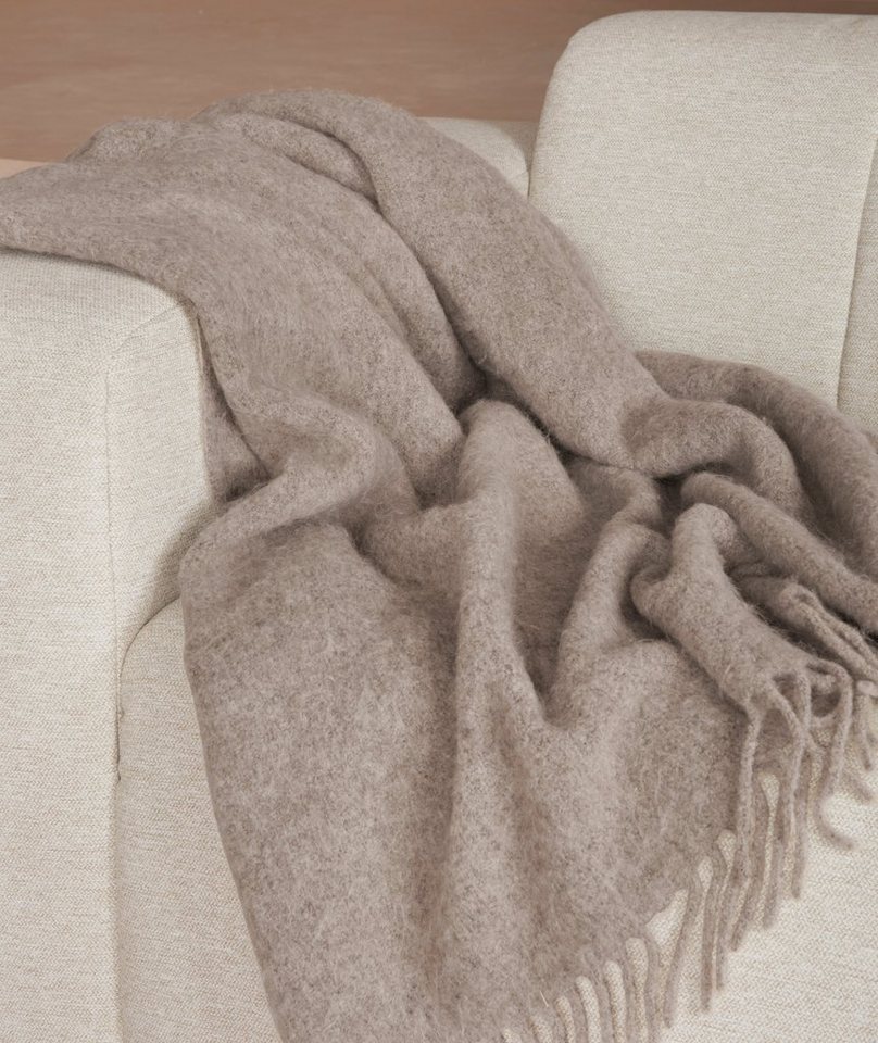 Plaid Sinja, LeGer Home by Lena Gercke, mit Fransen, Kuscheldecke – Bild 4 von 5