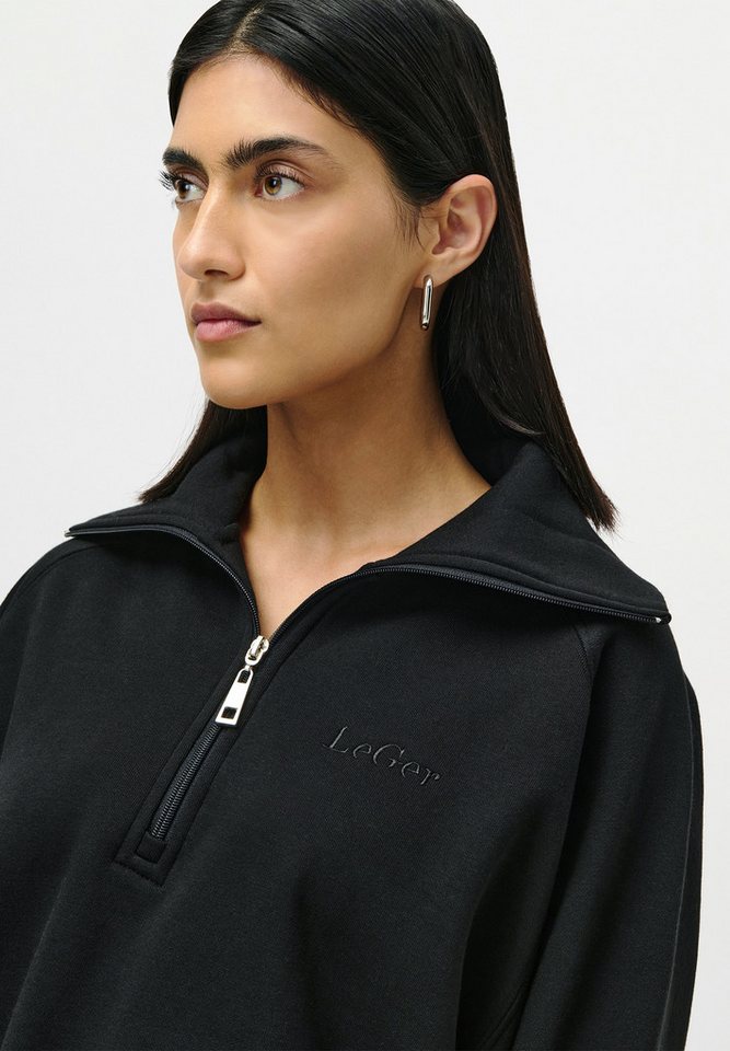 LeGer Sweatshirt Meret, LeGer by Lena Gercke cropped, mit Stehkragen – Bild 4 von 5