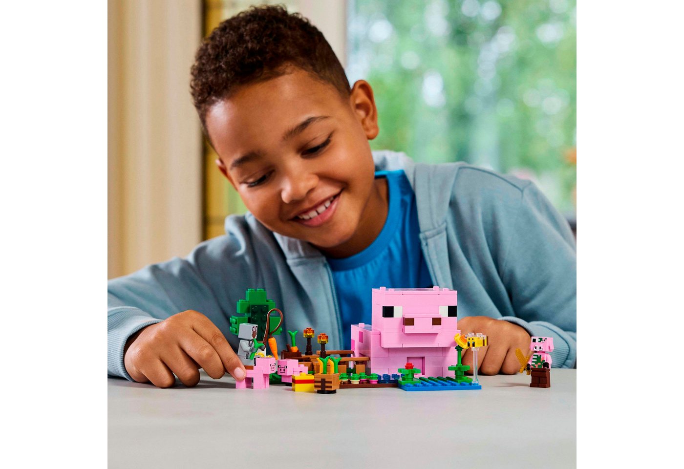 LEGO® Das Babyschwein-Haus (21268), LEGO Minecraft Konstruktionsspielsteine, (238 St), Made in Europe – Bild 2 von 5