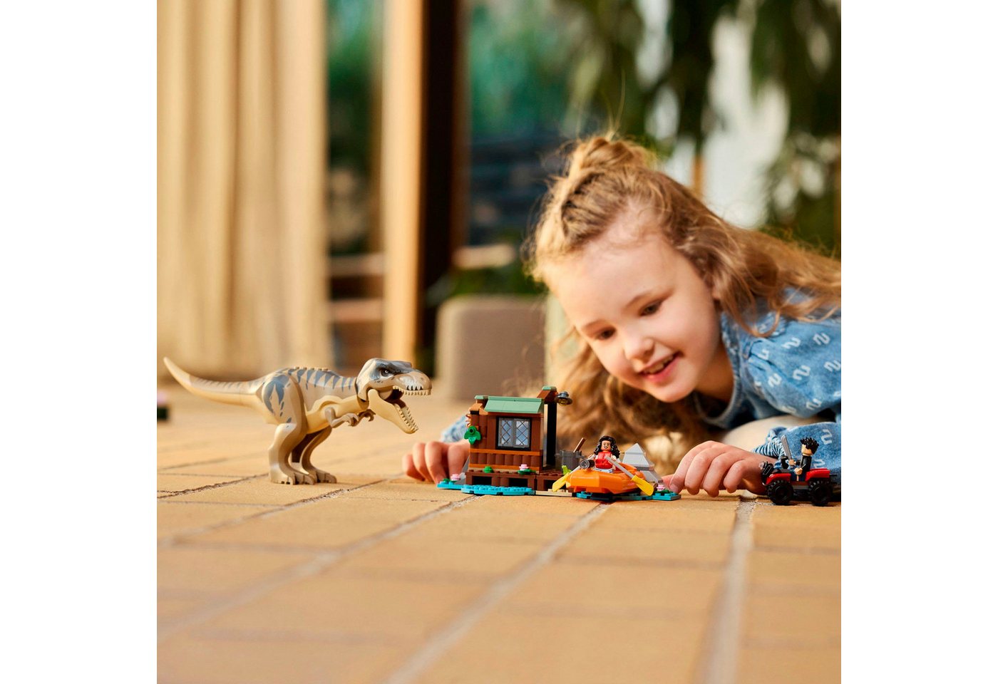 LEGO® Flucht vor dem T.Rex (76975), LEGO Jurassic World Konstruktionsspielsteine, (199 St), Made in Europe – Bild 2 von 5