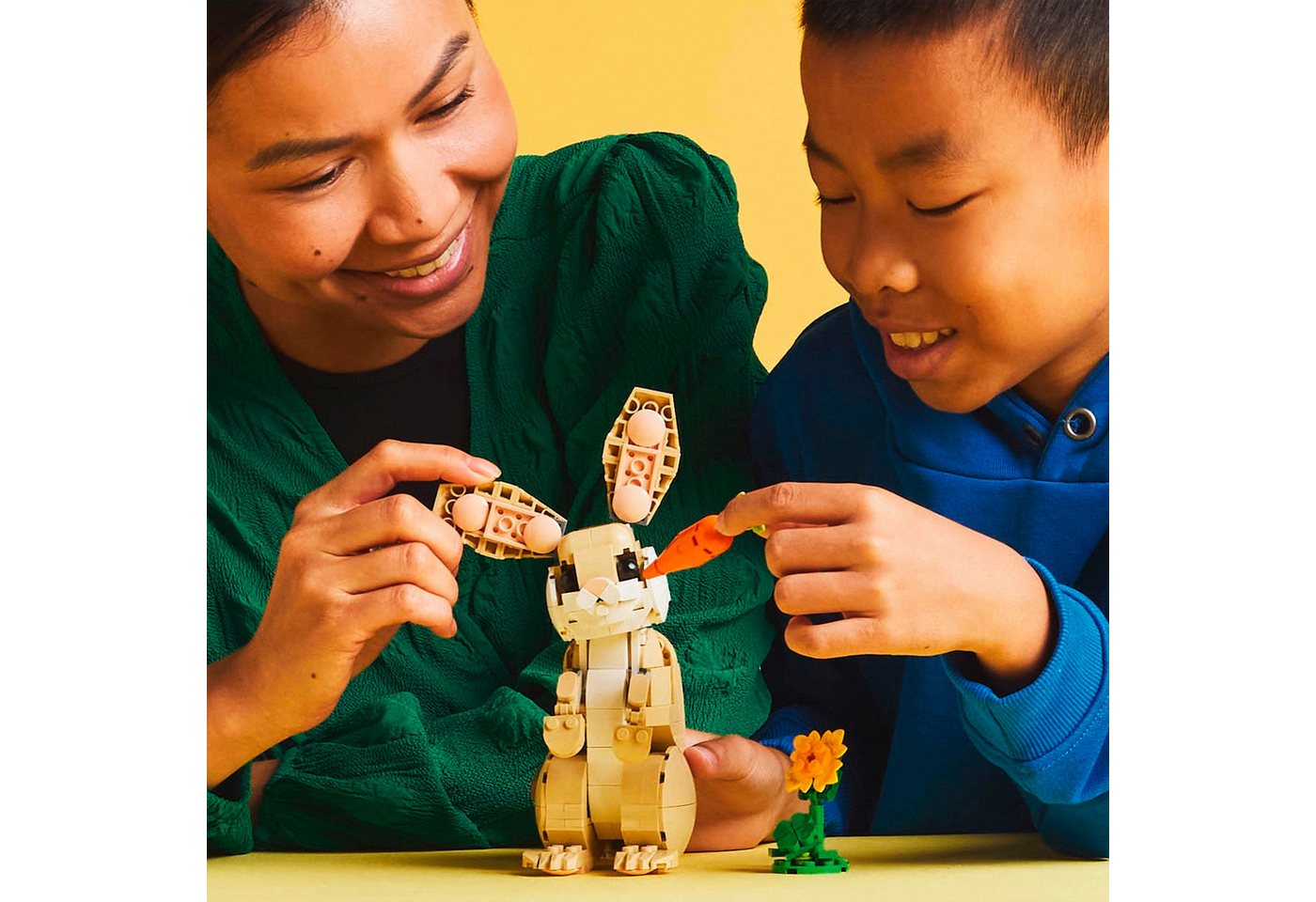 LEGO® Häschen (31162), LEGO Creator Konstruktionsspielsteine, (326 St), Made in Europe – Bild 2 von 5