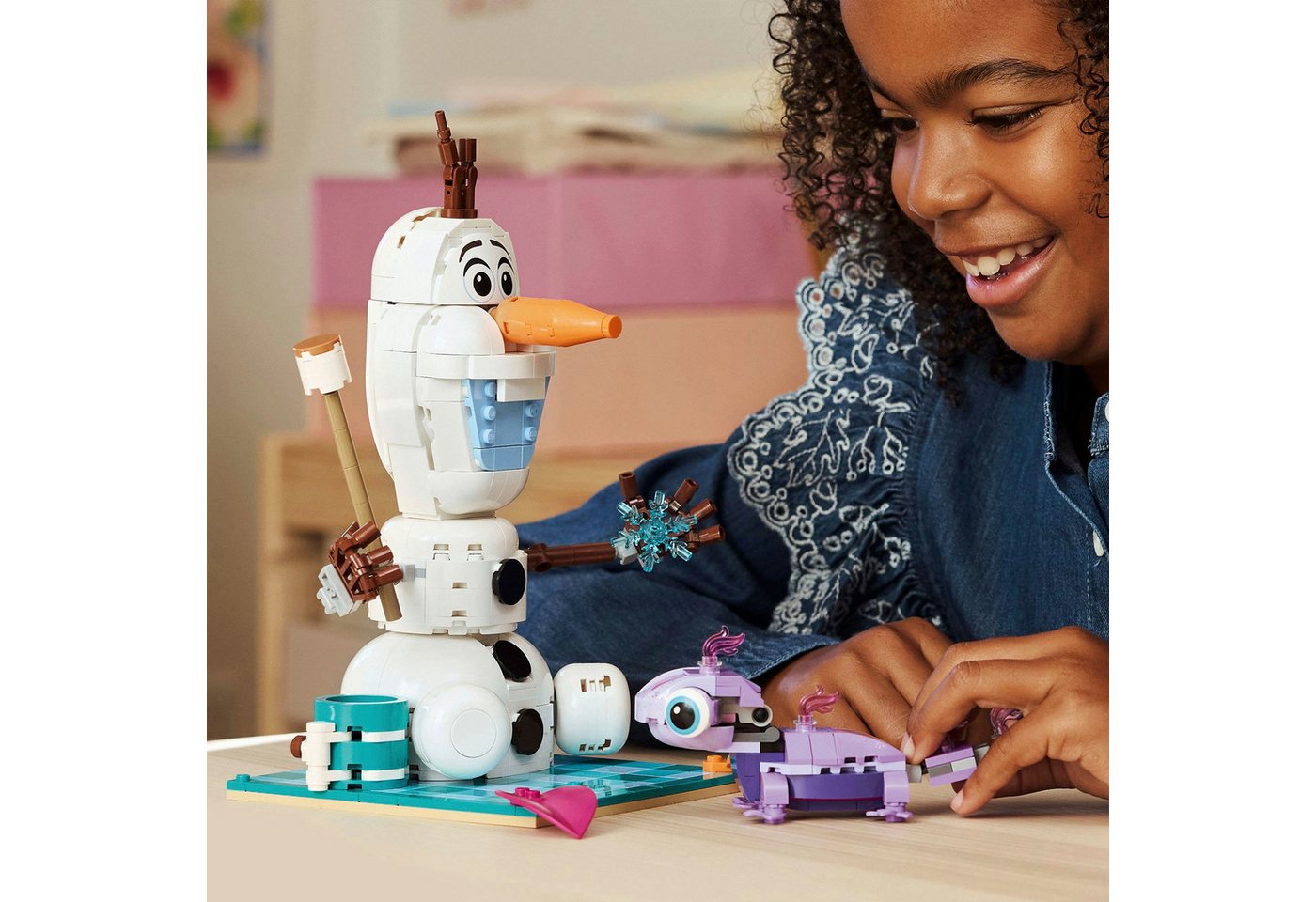 LEGO® Picknickspaß mit Olaf und Bruni (43287), LEGO Disney Princess Konstruktionsspielsteine, (478 St), Made in Europe – Bild 2 von 5