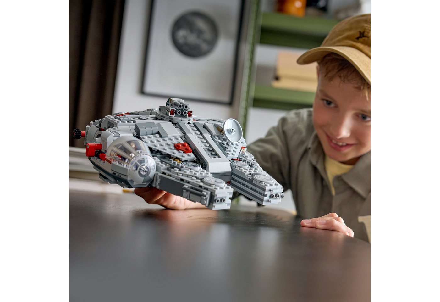 LEGO® SMART Play™ Millennium Falke (75426), LEGO Star Wars ™ Konstruktionsspielsteine, (885 St), Mit SMART Brick kompatibel (nicht im Lieferumfang enthalten) – Bild 2 von 5
